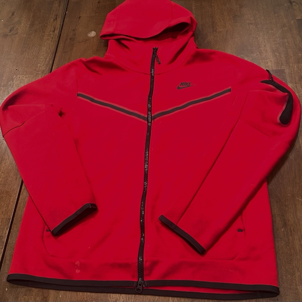 Nike Tech Men's Red Performance Jacket *SOLD*